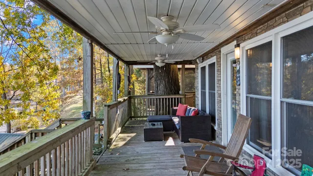 $585,000 | 579 Riverview Drive, Lexington, NC 27292