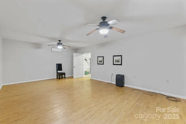 $585,000 | 579 Riverview Drive, Lexington, NC 27292