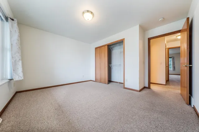 $274,900 | 2290 Patriot Lane, Unit B, Oshkosh, WI 54904