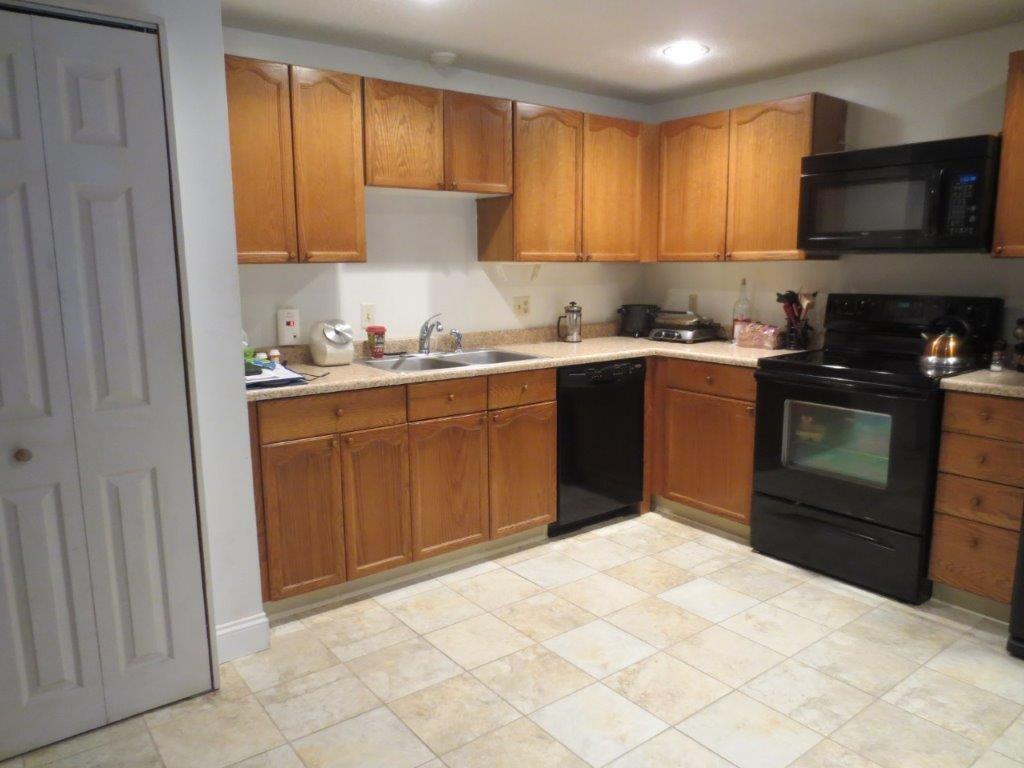 34 Ocean Park Road, Unit 4 Saco, ME 04072 - Photo 3 of 10 Photo