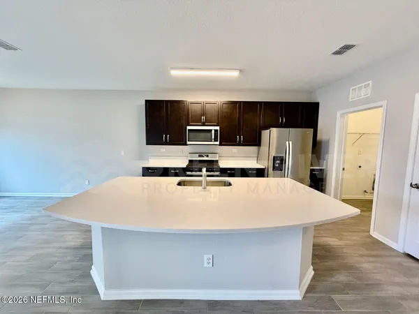 $2,150 | 2966 Firethorn Avenue, Orange Park, FL 32073