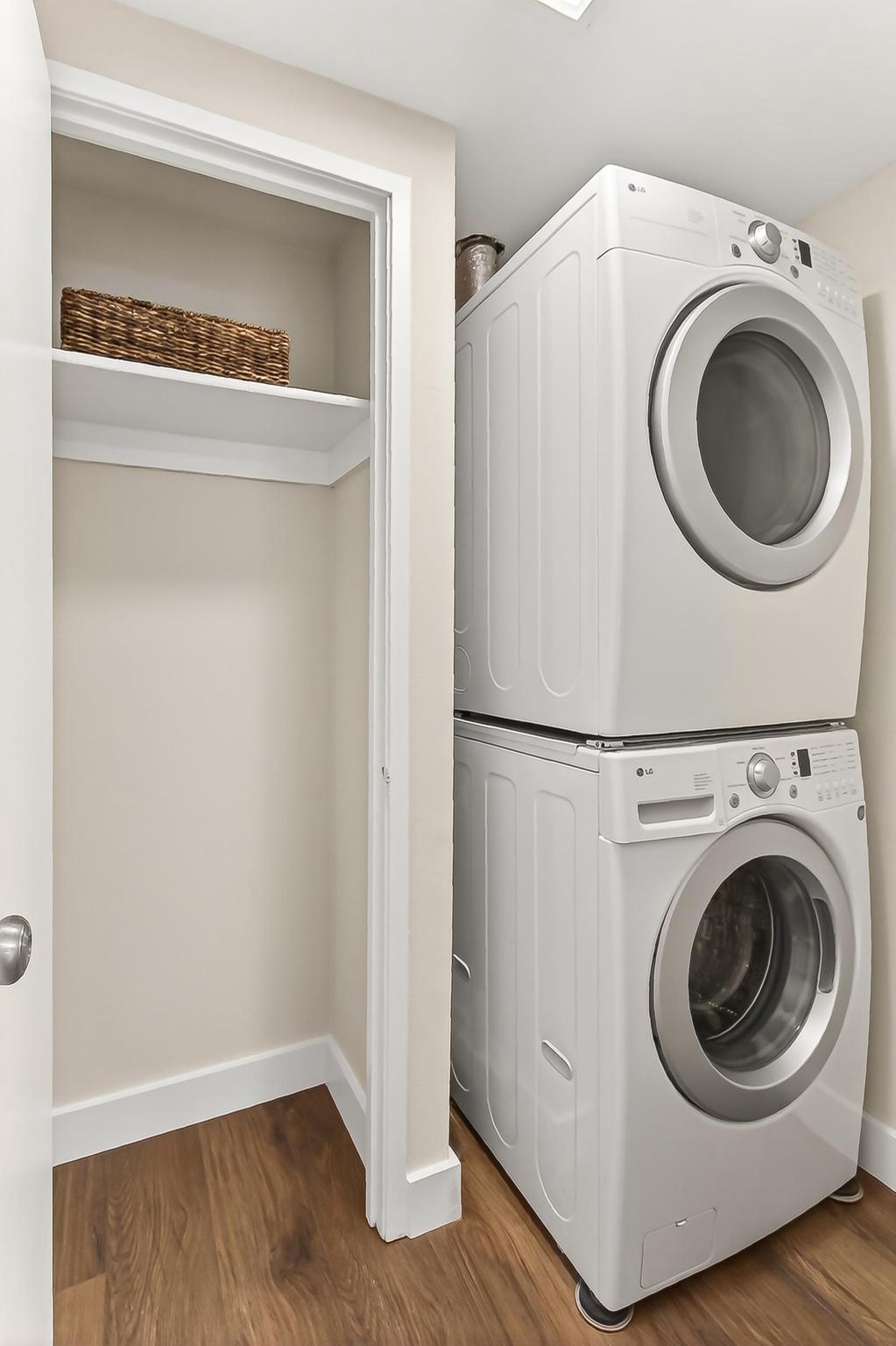 6101 Edsall Road, Unit 312 Alexandria, VA 22304 - Photo 23 of 78 Laundry - Full Size Washer Dryer