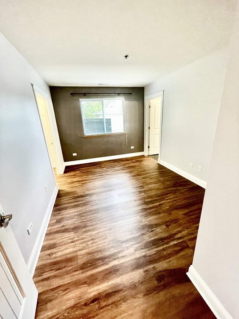 941 North Swift Road, Unit 104 Addison, IL 60101 - Photo 11 of 20