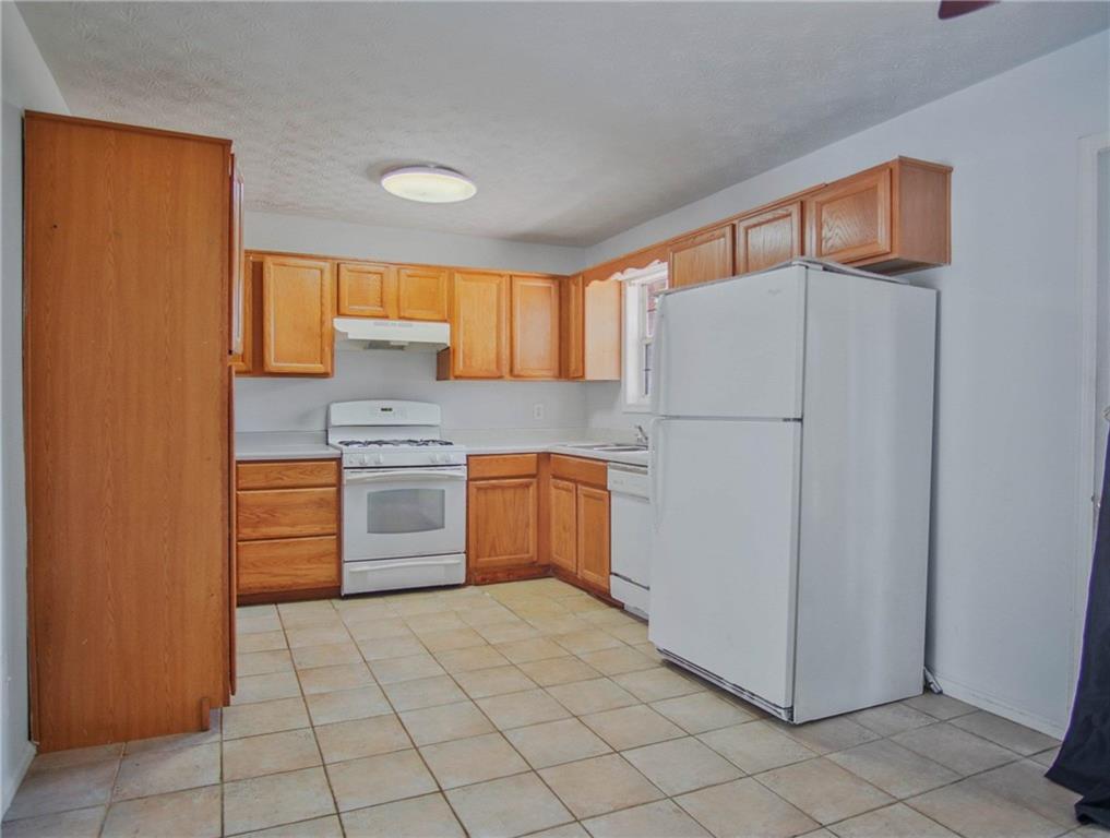 1623 Mallard Circle Conley, GA 30288 - Photo 10 of 20