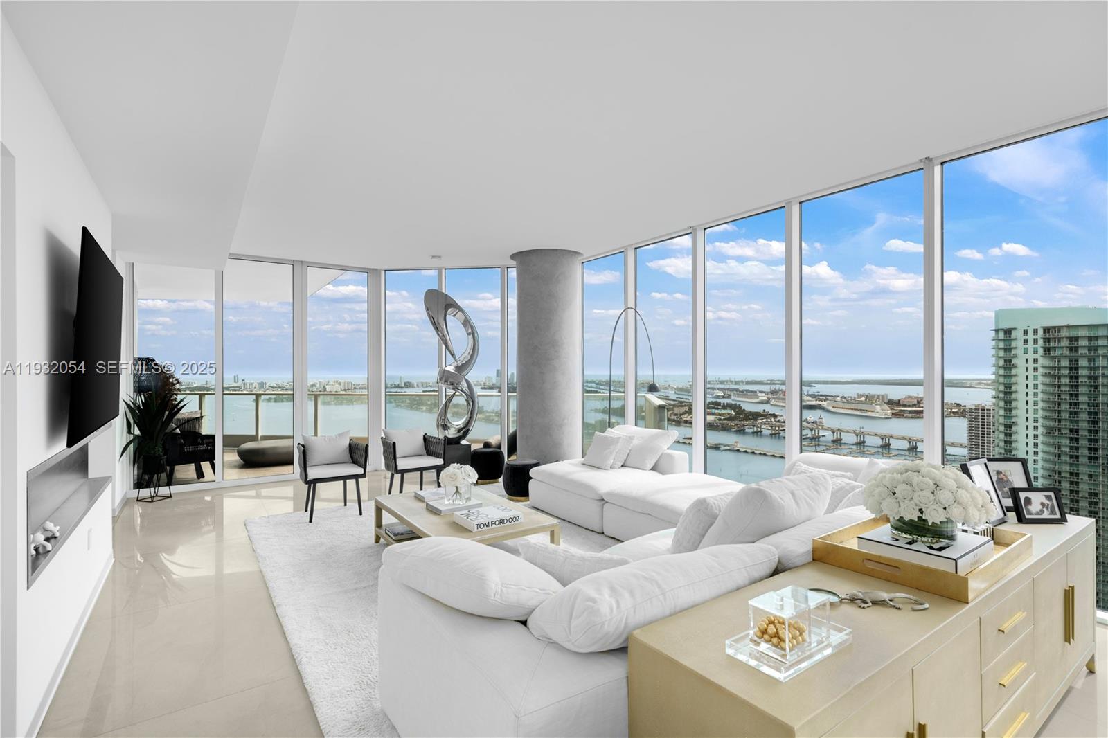 2020 North Bayshore Drive, Unit PH4502 Miami, FL 33137 - Photo 5 of 41