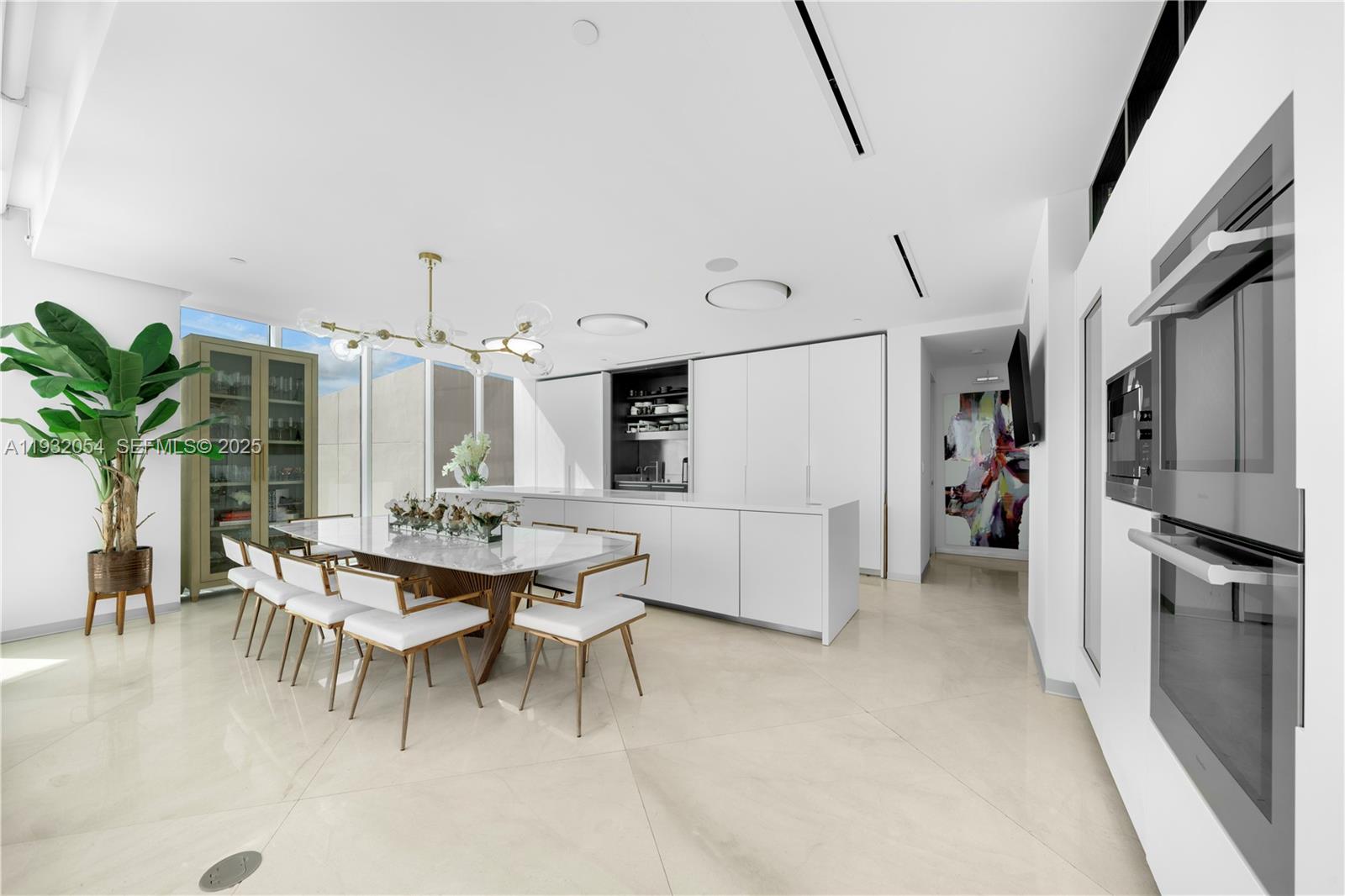 2020 North Bayshore Drive, Unit PH4502 Miami, FL 33137 - Photo 10 of 41