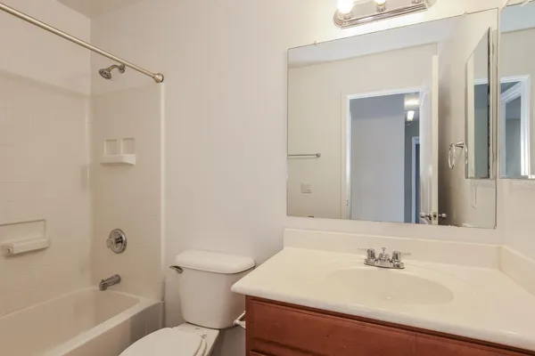 $1,835 | 1118 East Desert Springs Way, San Tan Valley, AZ 85143
