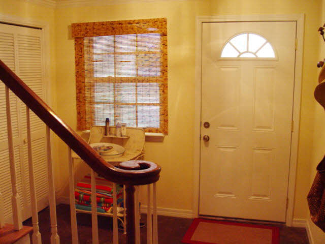 710 South Mobile Street, Unit 44 Fairhope, AL 36532 - Photo 5 of 41 Foyer