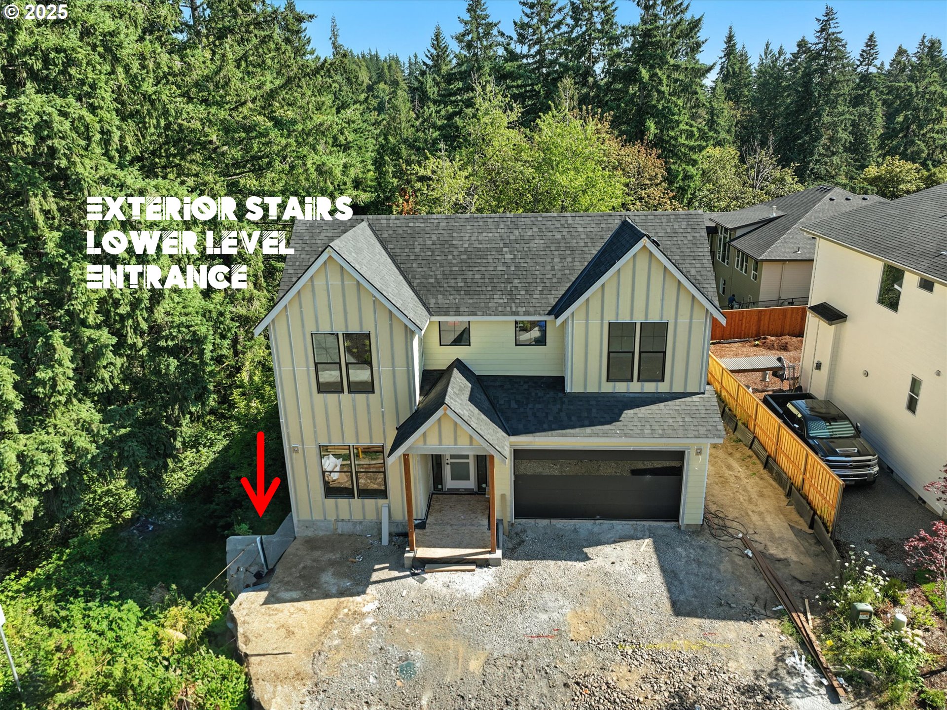 16910 Southeast Siri Loop Damascus, OR 97089 - Photo 2 of 7