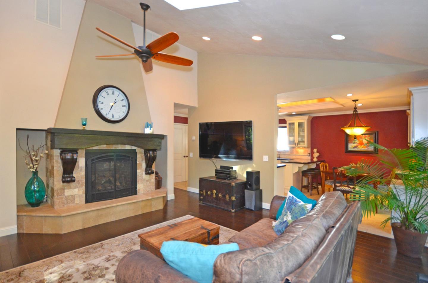 4518 Wharf Road Soquel, CA 95073 - Photo 2 of 26 Gallery Image 2