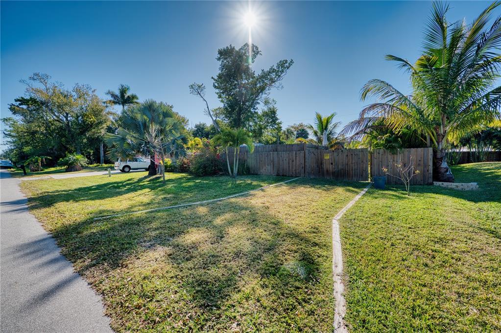 1027 Coral Ridge Drive Punta Gorda, FL 33950 - Photo 38 of 46 a view of a backyard
