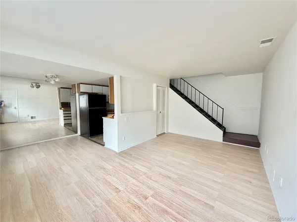 $1,895 | 13335 East Louisiana Avenue, Aurora, CO 80012