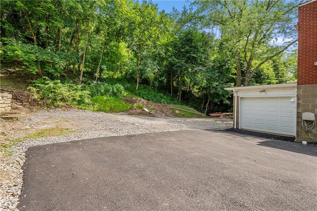 6190 Poketa Road Verona, PA 15147 - Photo 22 of 24 Gallery Image 22
