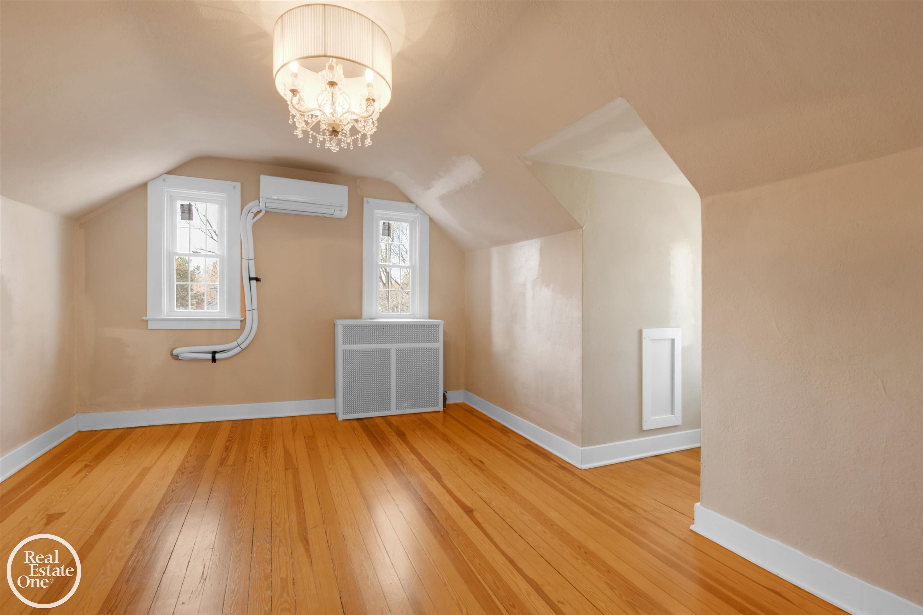 71 Moross Road Grosse Pointe, MI 48236 - Photo 9 of 48 50141643-C139EE27-7C76-4578-B956-D002D9C17555.JPG