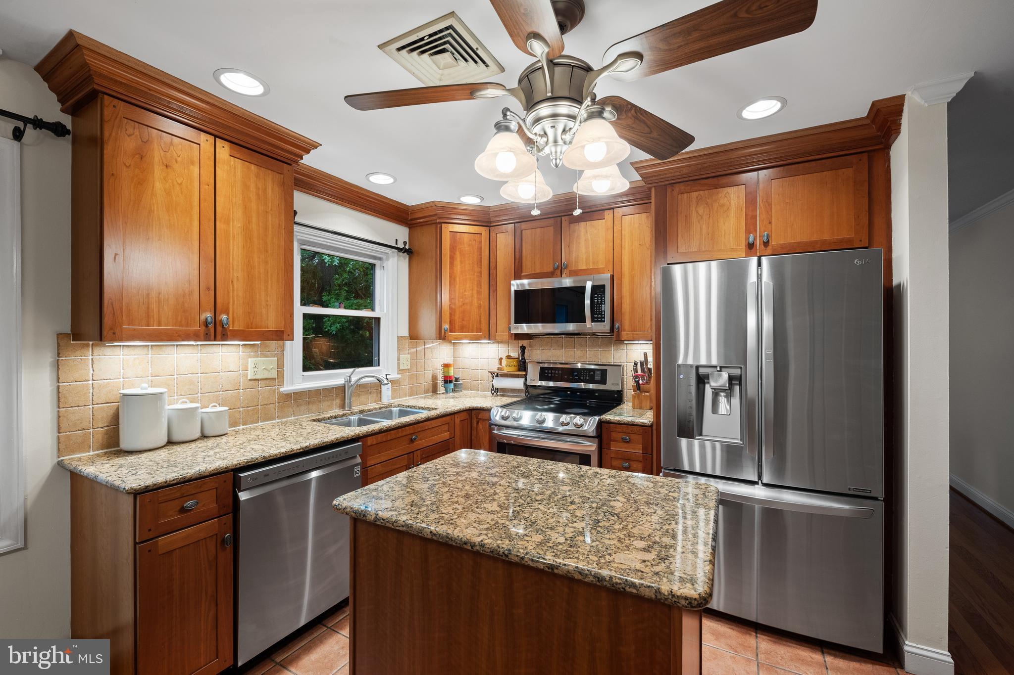 381 A Grange Road Wayne, PA 19087 - Photo 18 of 39