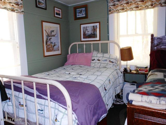 141 Lake Minisink Road West Dingmans Ferry, PA 18328 - Photo 4 of 19