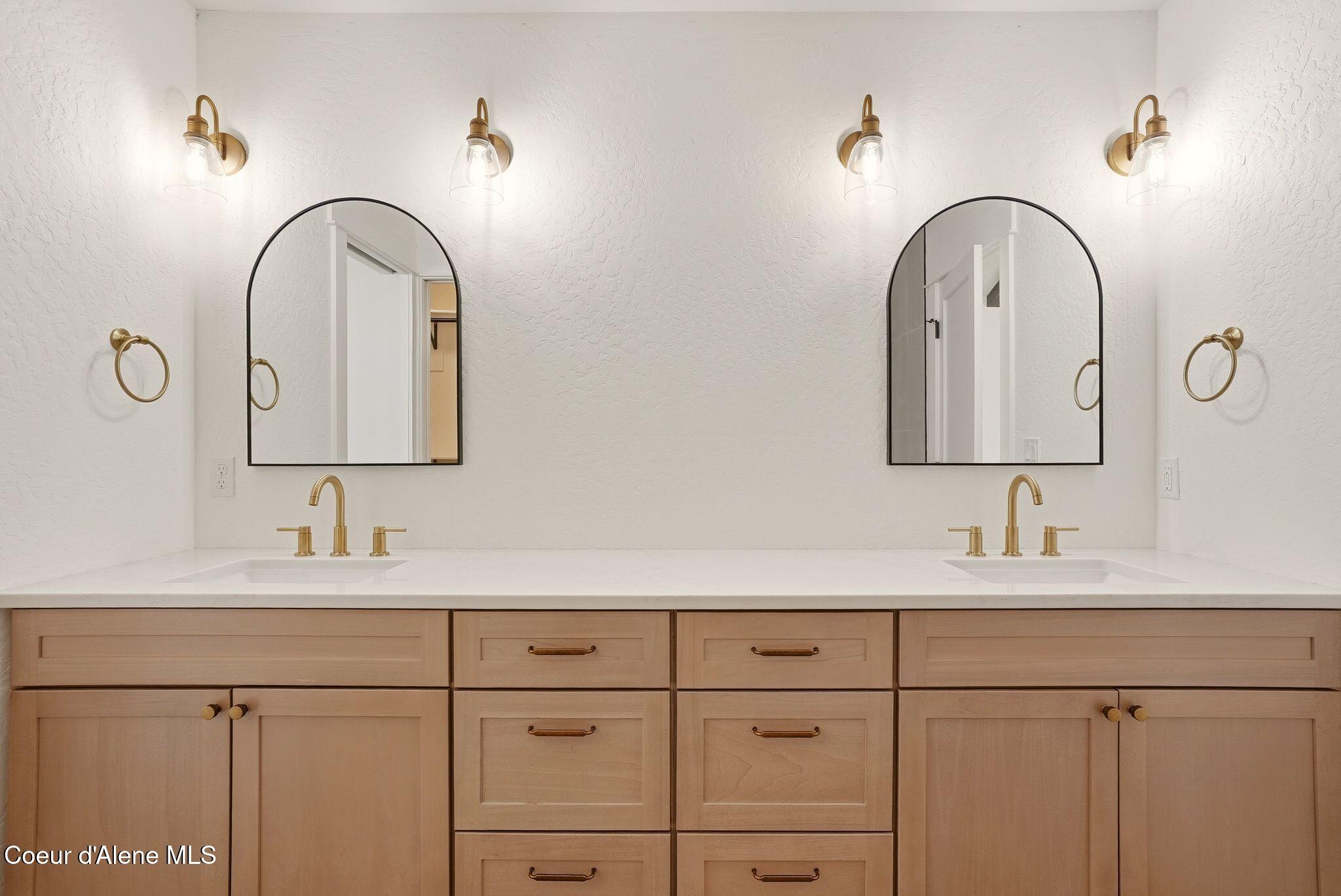 3476 Blaze Loop Post Falls, ID 83854 - Photo 19 of 33 Double Vanity