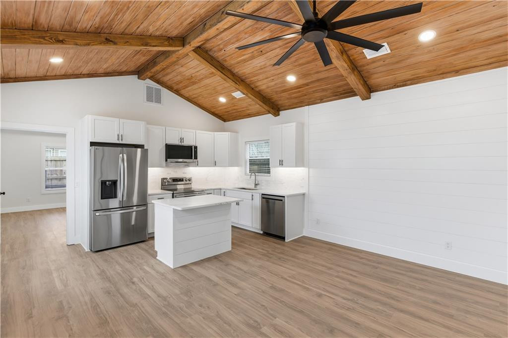 308 Palm Street St. Simons Island, GA 31522 - Photo 4 of 23 Photo 4