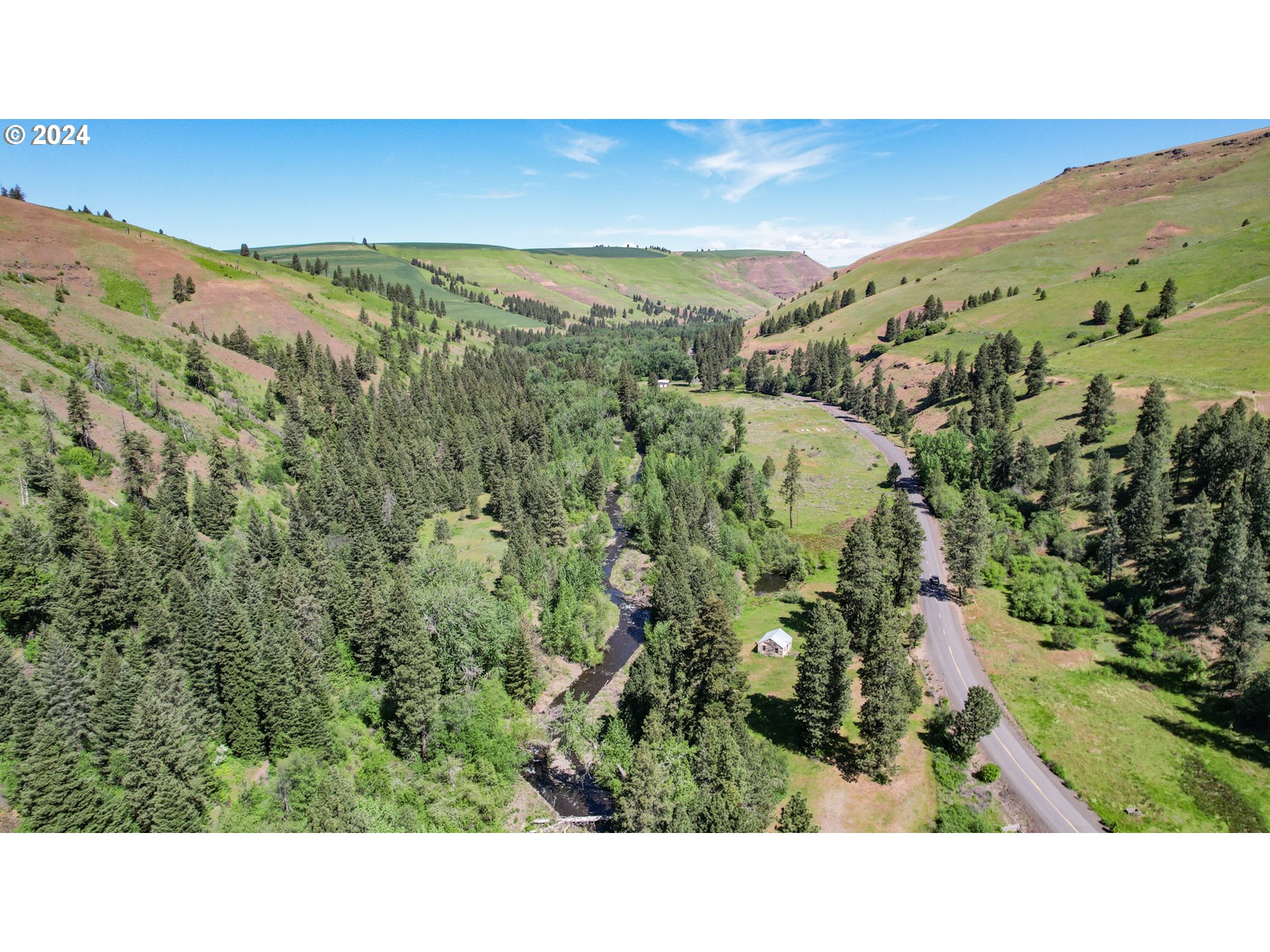 332 Wolf Fork Road Dayton, WA 99328 - Photo 9 of 27