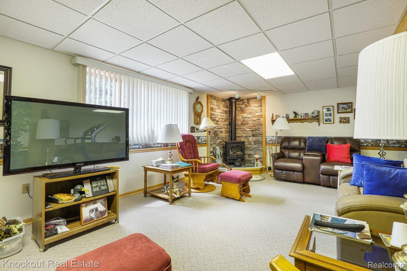 3060 South Kirk Road Vassar, MI 48768 - Photo 34 of 54 3060 Kirk Rd Vassar-34.jpg