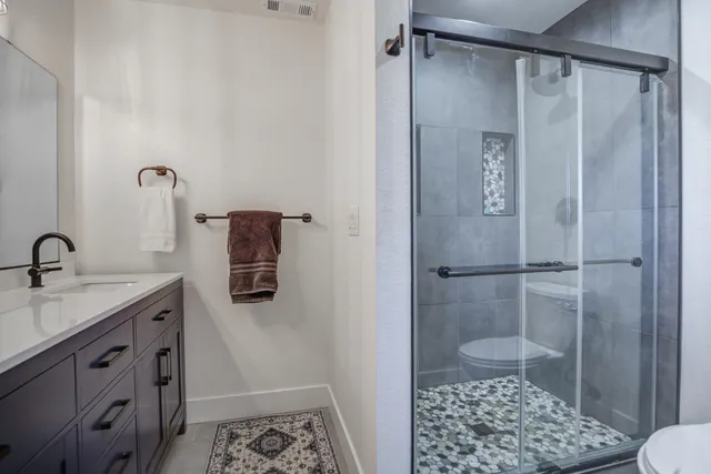 $389,000 | 3882 Fujiyama Way, Redding, CA 96001