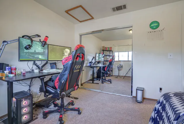 $389,000 | 3882 Fujiyama Way, Redding, CA 96001