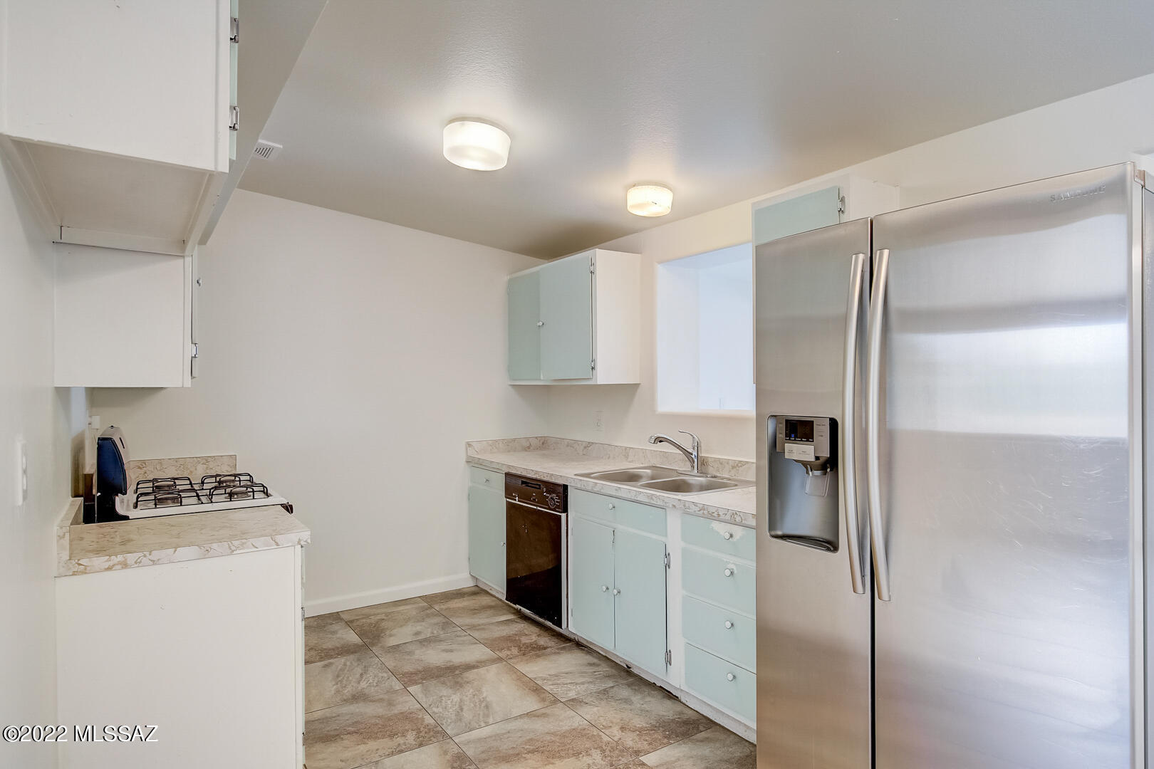 5808 South Ray Stravenue Tucson, AZ 85706 - Photo 2 of 31