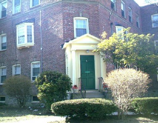61 Rowsley Street, Unit 3 Bridgeport, CT 06605 - Photo 1 of 1 Gallery Image 1