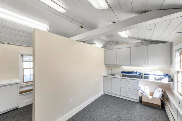 $450,000 | 2561 Atlantic Highway, Lincolnville, ME 04849