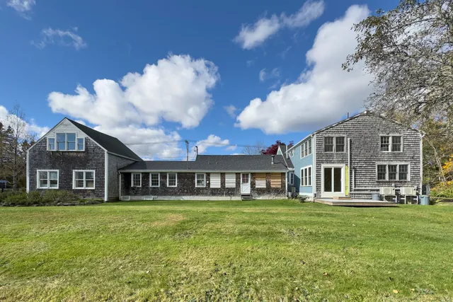 $450,000 | 2561 Atlantic Highway, Lincolnville, ME 04849