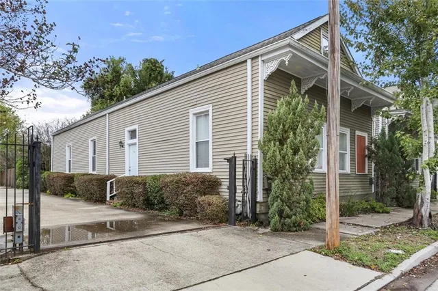 $2,195 | 1726 Burdette Street, New Orleans, LA 70118