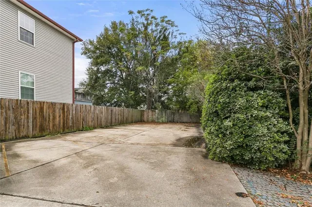 $2,195 | 1726 Burdette Street, New Orleans, LA 70118