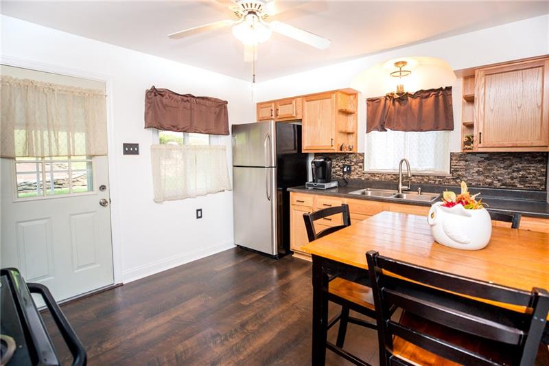 2274 Monroeville Road Monroeville, PA 15146 - Photo 6 of 15 Gallery Image 6