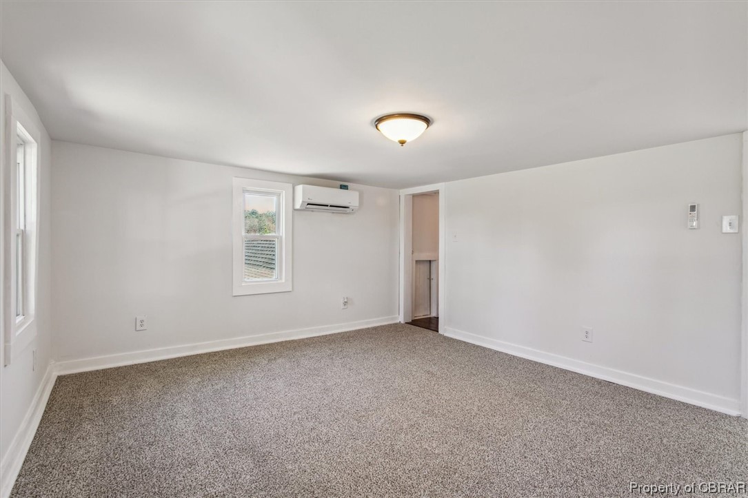 2381 Jenkins Neck Road Hayes, VA 23072 - Photo 29 of 40