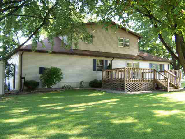 211 West Liberty Street Butler, IN 46721 - Photo 4 of 9