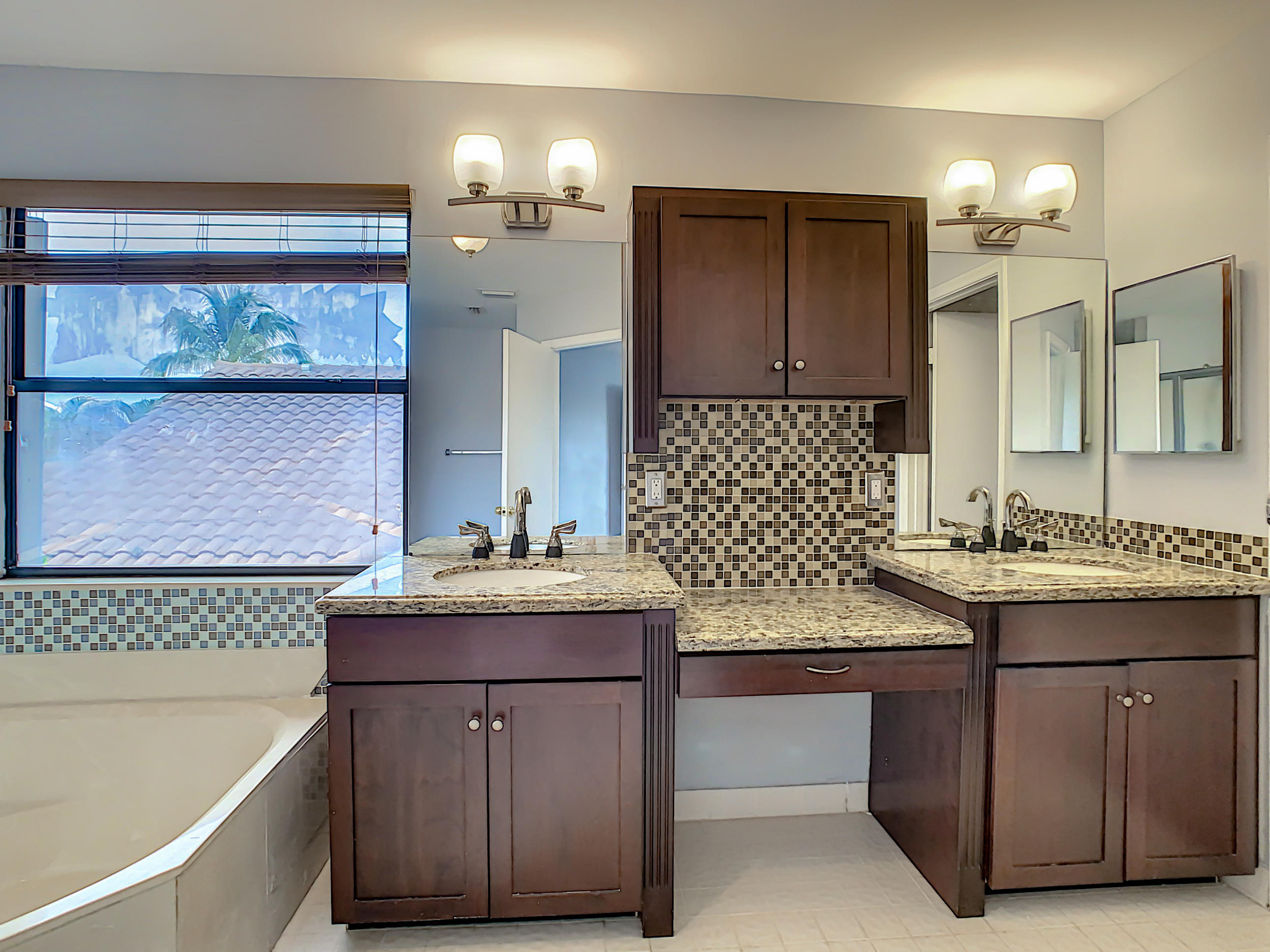 8600 Old Towne Way Boca Raton, FL 33433 - Photo 21 of 42 8600 Old Towne Way-29