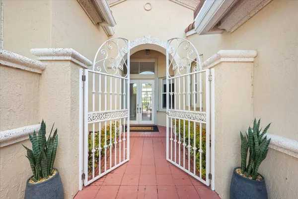 $9,500 | 7557 Preserve Drive, West Palm Beach, FL 33412