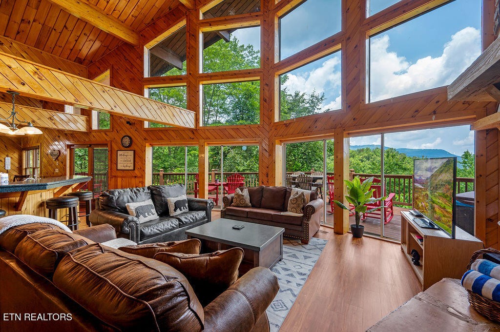 2420 Sunset Road Sevierville, TN 37862 - Photo 3 of 33 Gallery Image 3