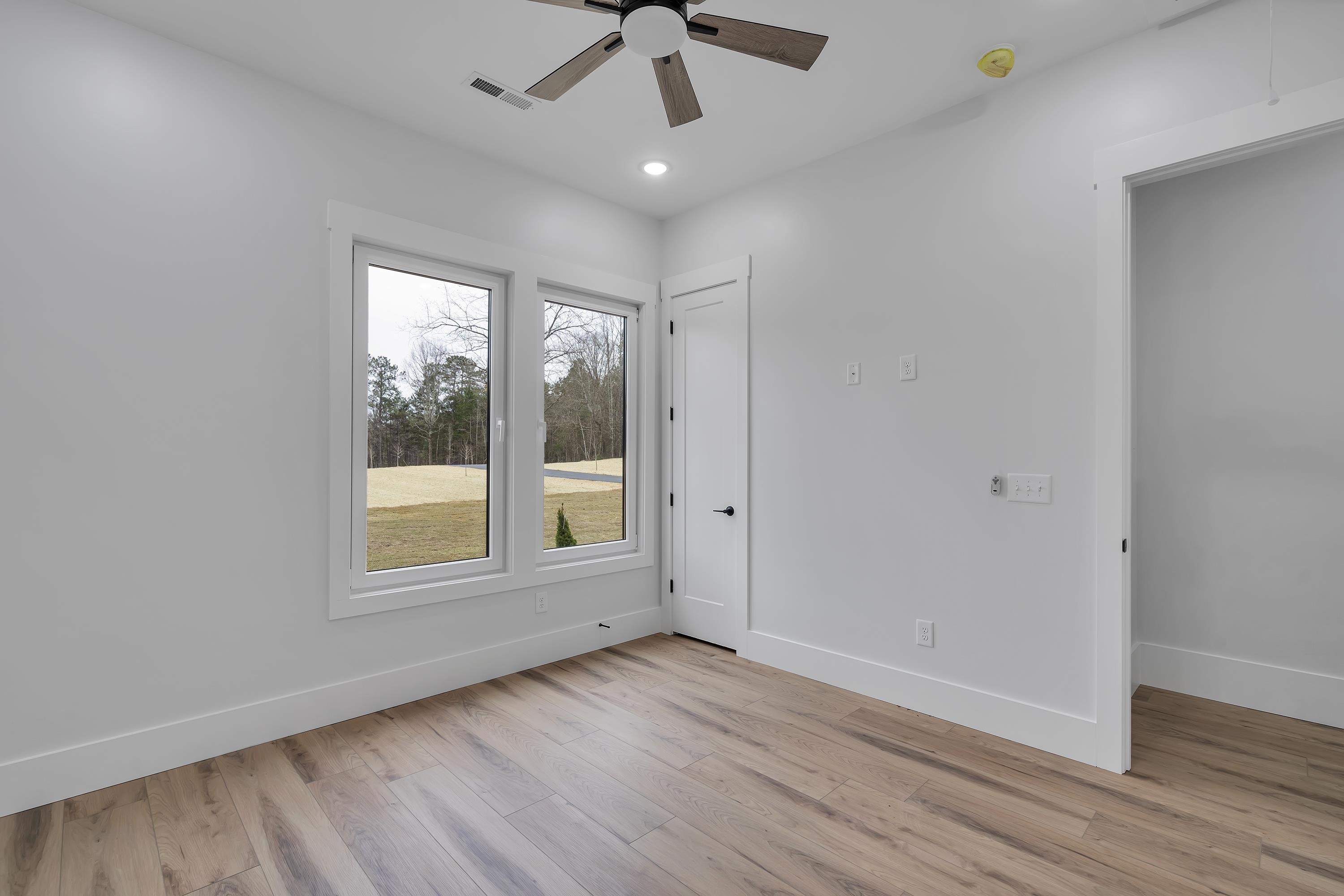 1672 Stewart Road Woodruff, SC 29388 - Photo 23 of 33 Gallery Image 23