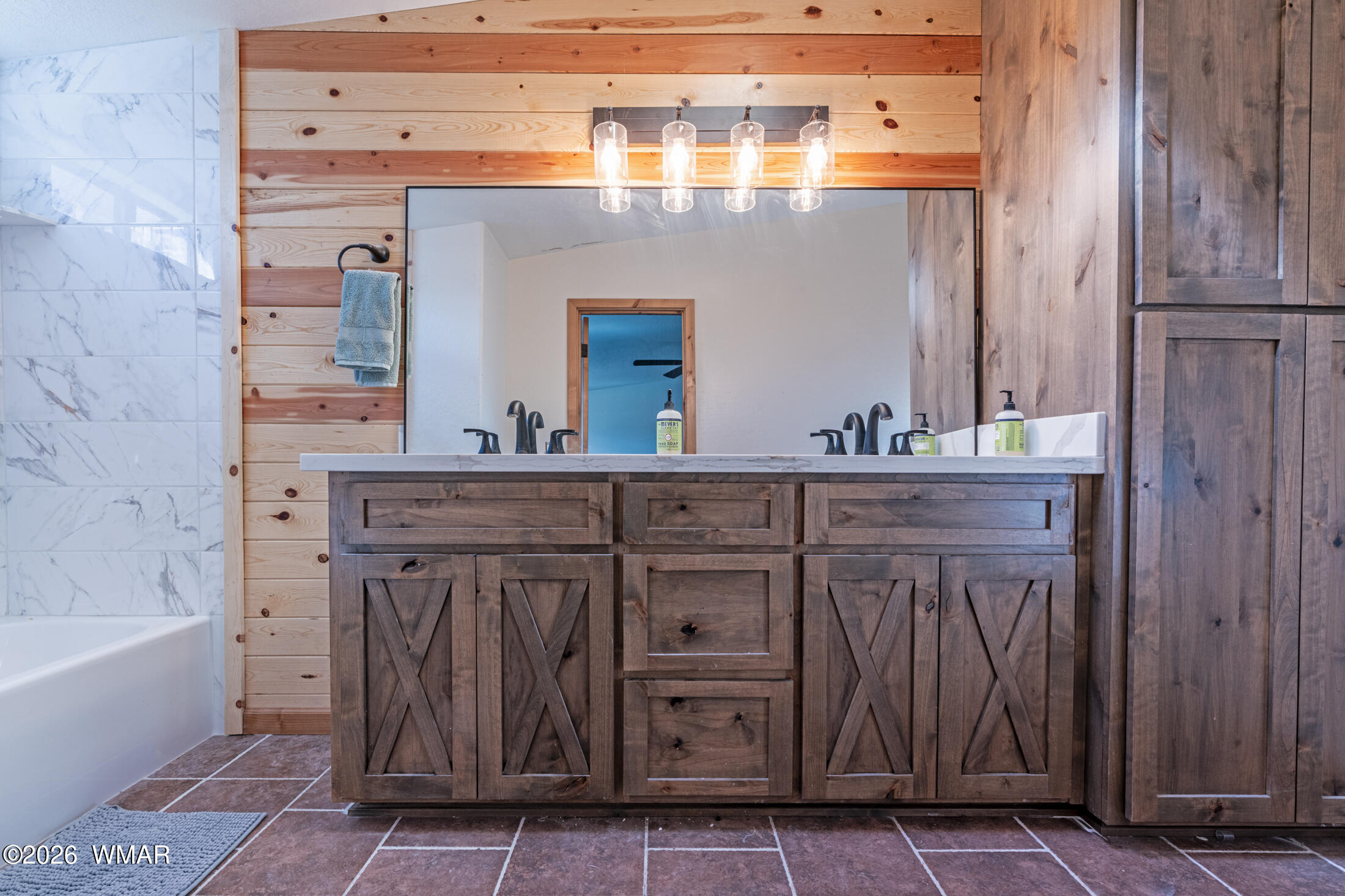 8886 Miller Trail Snowflake, AZ 85937 - Photo 10 of 23 Primary Bath