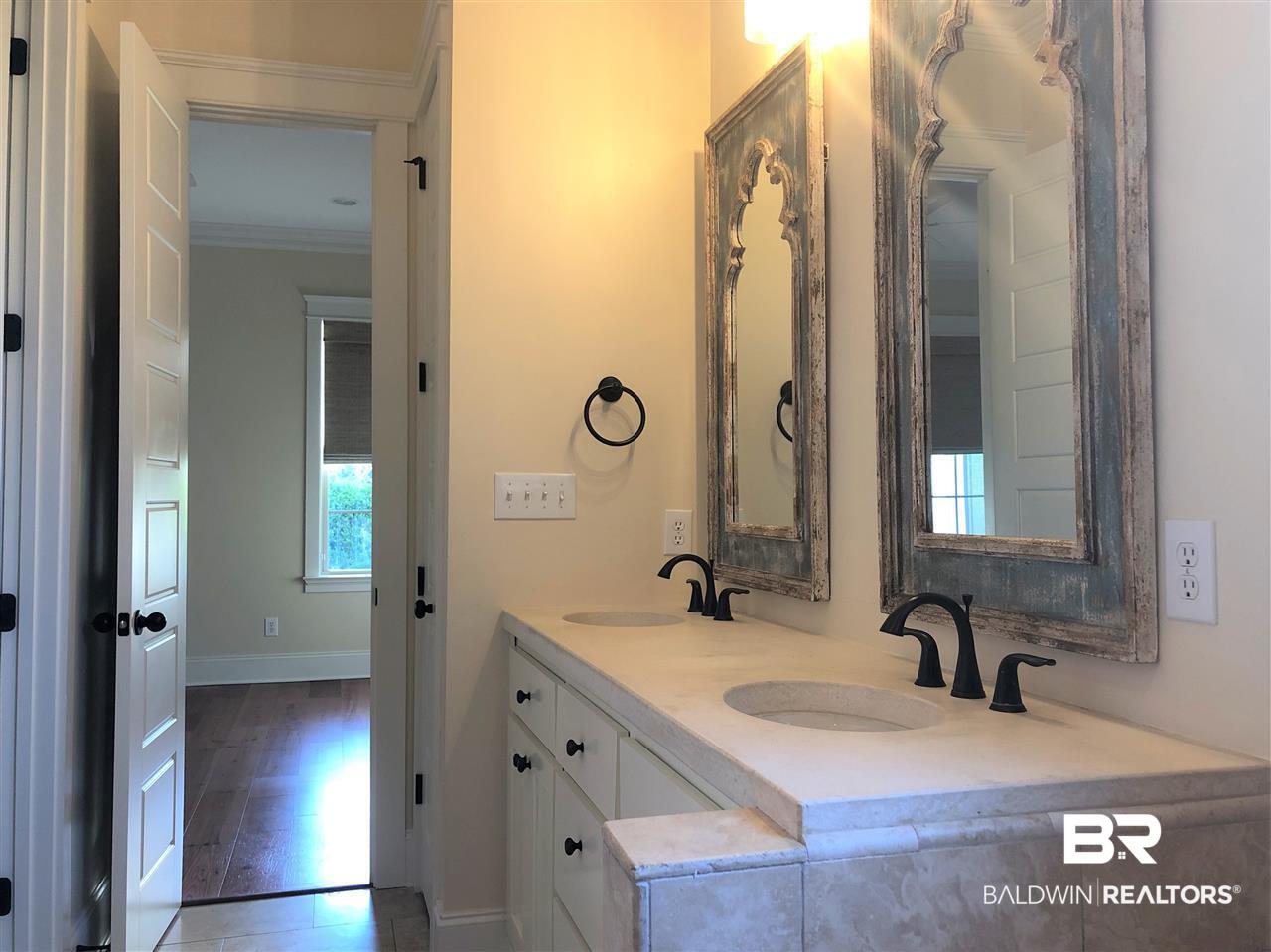7143 Penbridge Avenue Fairhope, AL 36532 - Photo 6 of 38 Master Bathroom