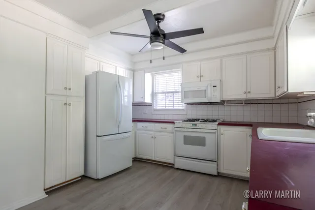 $317,000 | 7107 Westwood Drive, Jenison, MI 49428