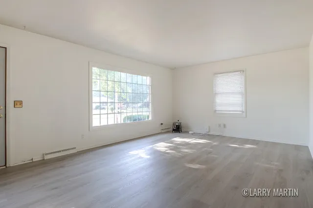 $317,000 | 7107 Westwood Drive, Jenison, MI 49428