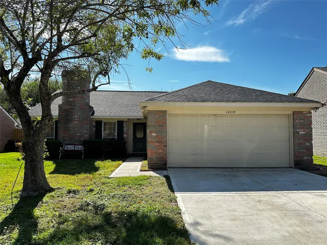 $1,950 | 12315 Dapple Lane, Houston, TX 77065
