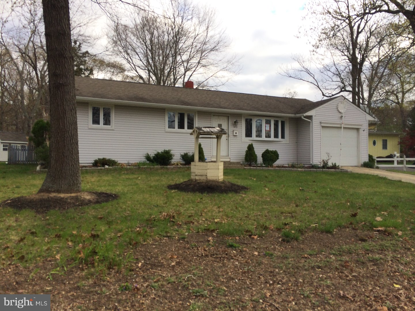 573 Berlin Road Clementon, NJ 08021 - Photo 1 of 6