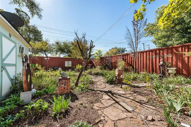 $265,000 | 3022 Aster Street, Dallas, TX 75211