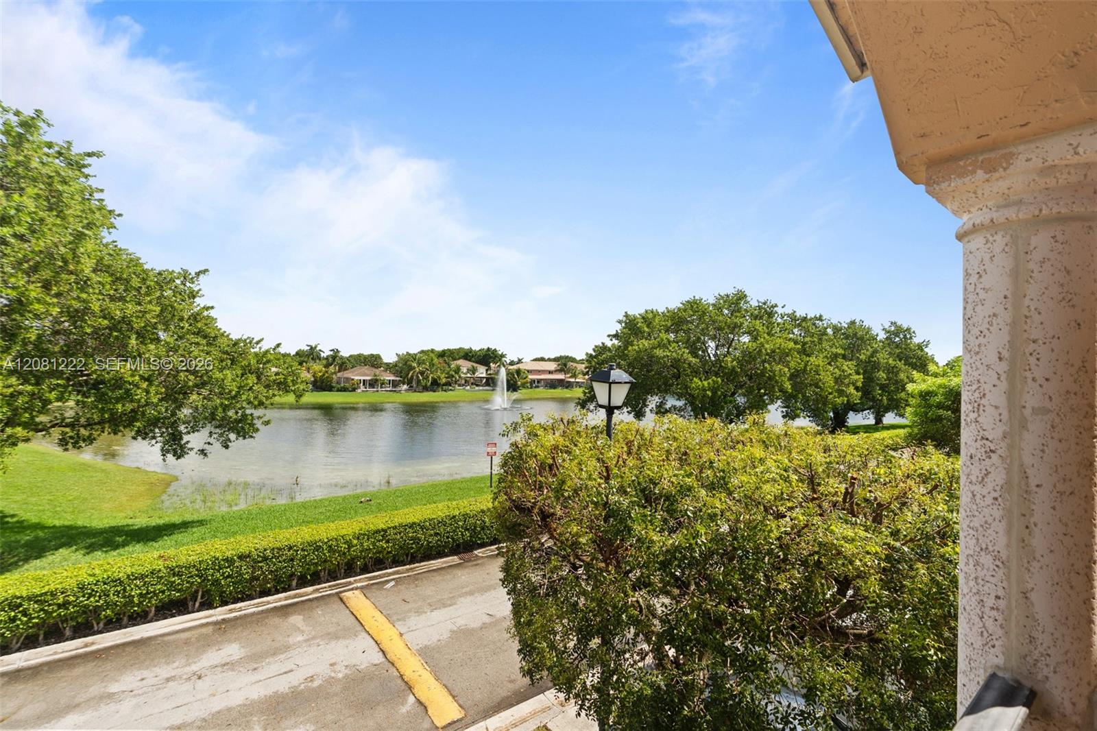 16570 Southwest 70th Street Miami, FL 33193 - Photo 10 of 67 Gallery Image 10
