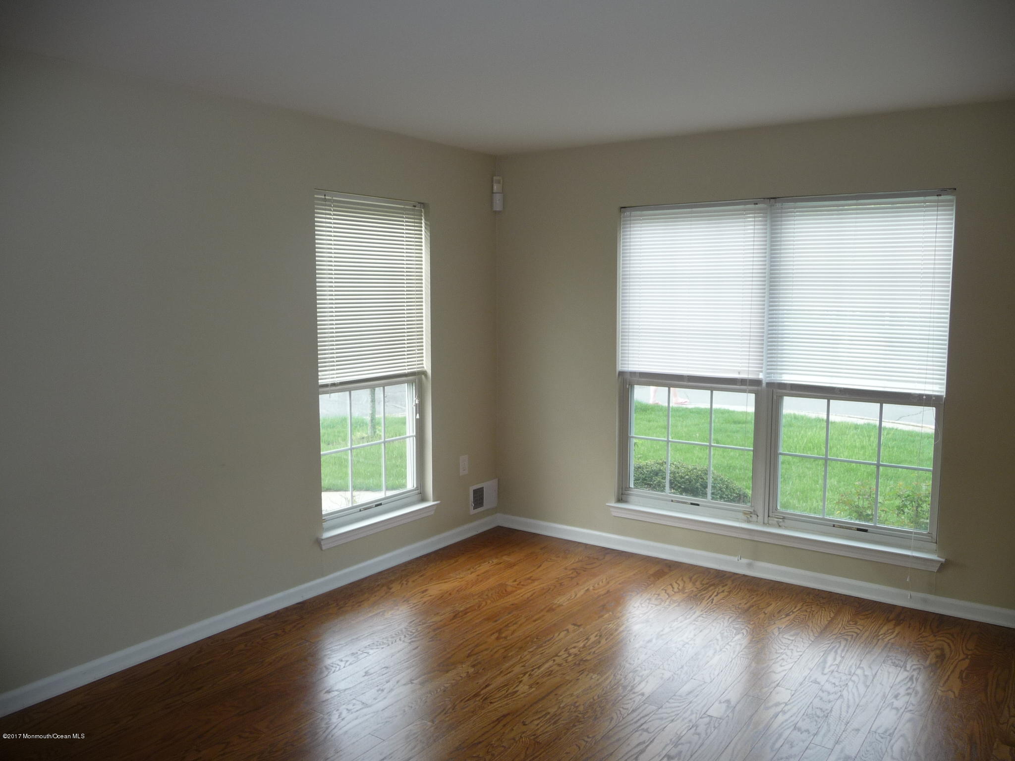 51 Alpine Road Holmdel, NJ 07733 - Photo 13 of 33 P1080776