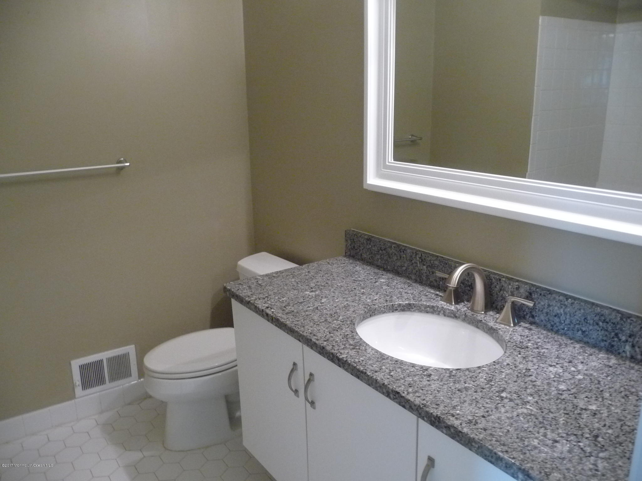 51 Alpine Road Holmdel, NJ 07733 - Photo 26 of 33 P1080790