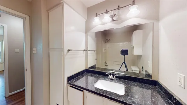 $1,200 | 2401 Cornell Drive, College Station, TX 77840